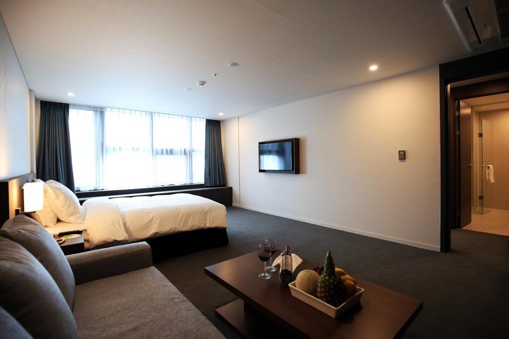Western 4* Jeju