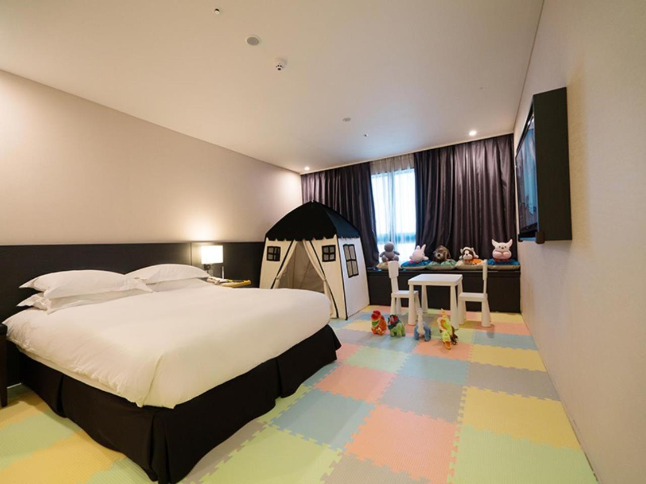 Western 4* Jeju